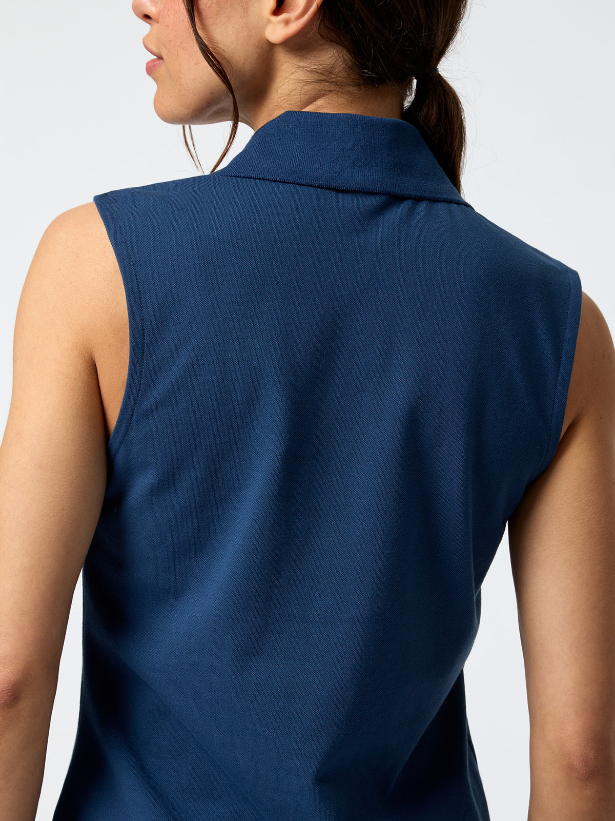 Polo Sin Manga Tank Pique Aloe Azul