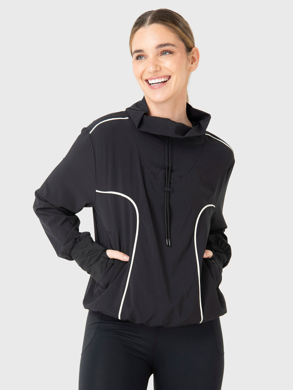 Casaca Para Mujer Wind Jacket Negro Bsoul