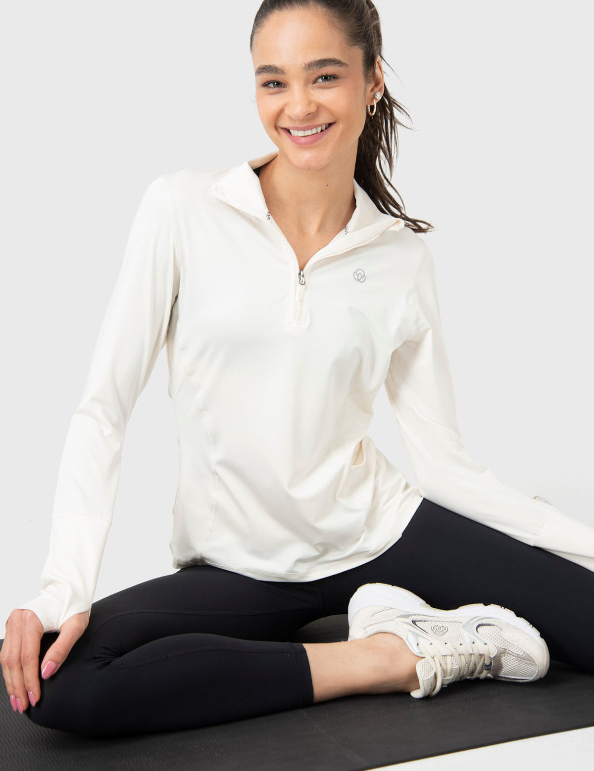 Polo Manga Larga Para Mujer Half Zip Hueso Bsoul