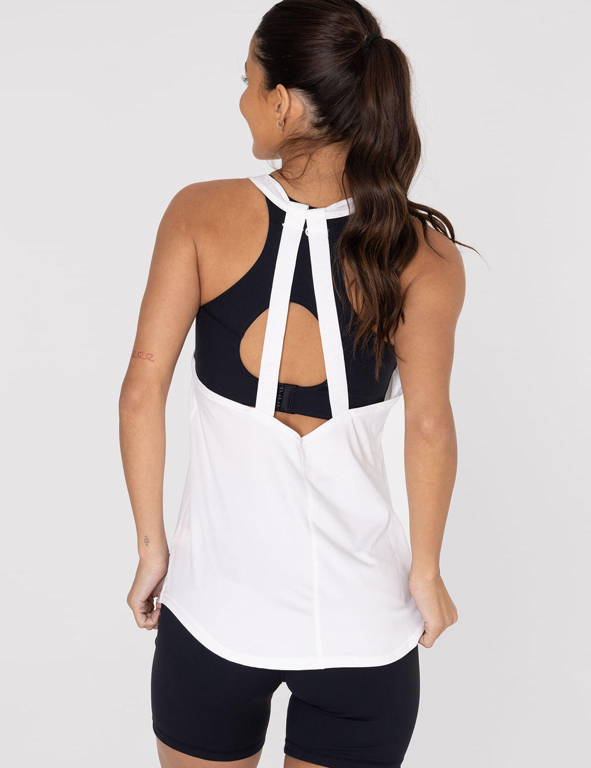 Polo Sin Mangas Para Mujer Training Tank Blanco Bsoul