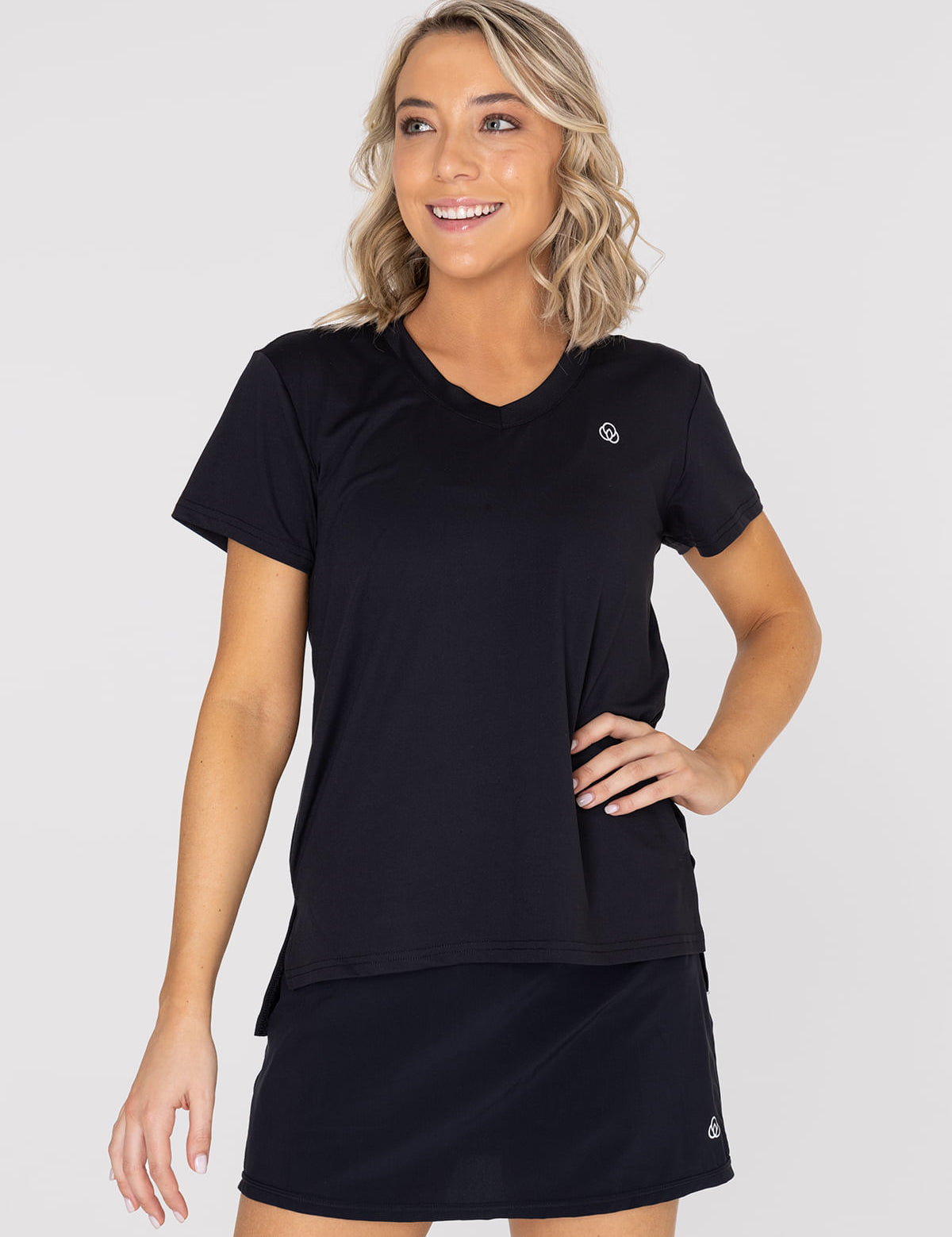 Polo Manga Corta Para Mujer  V-Neck Negro Bsoul