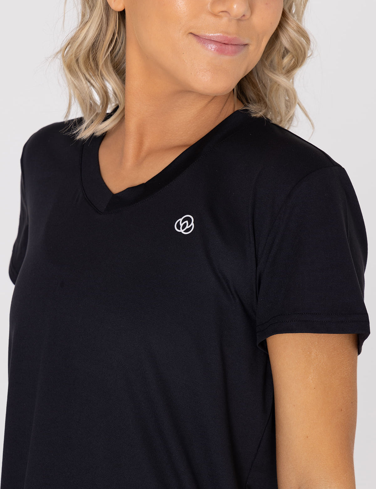 Polo Manga Corta Para Mujer  V-Neck Negro Bsoul