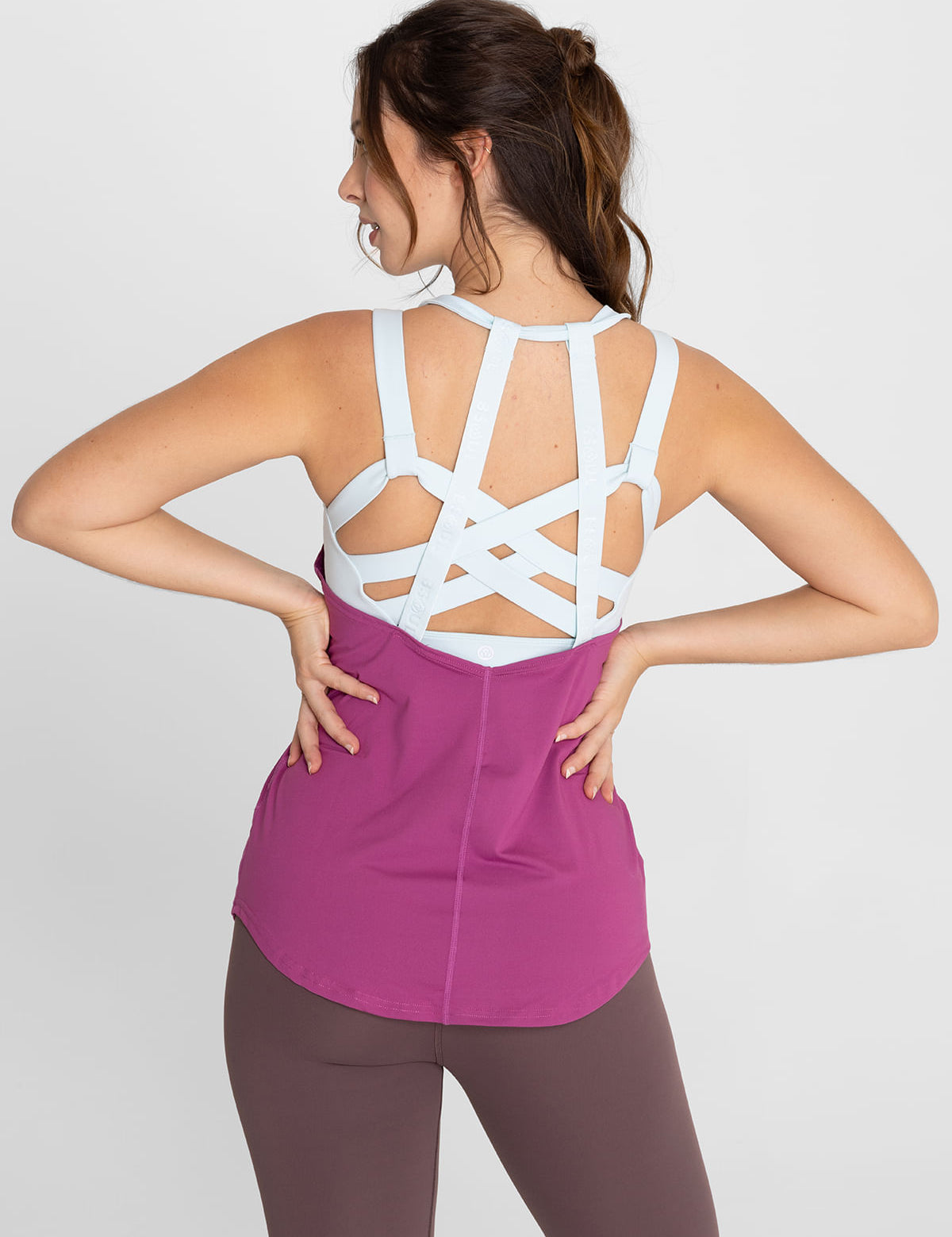 Polo Sin Manga Para Mujer  Training Tank Morado Bsoul