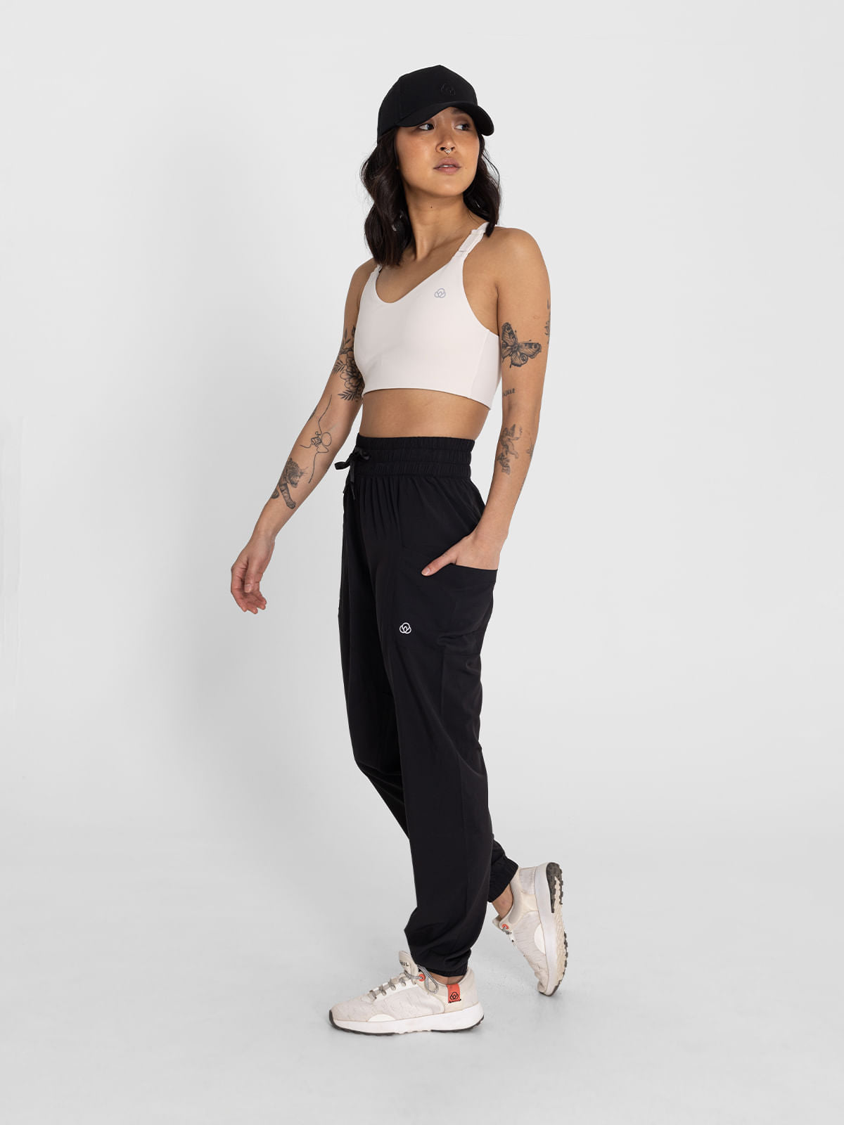 Buzo Para Mujer  Demi Negro Bsoul