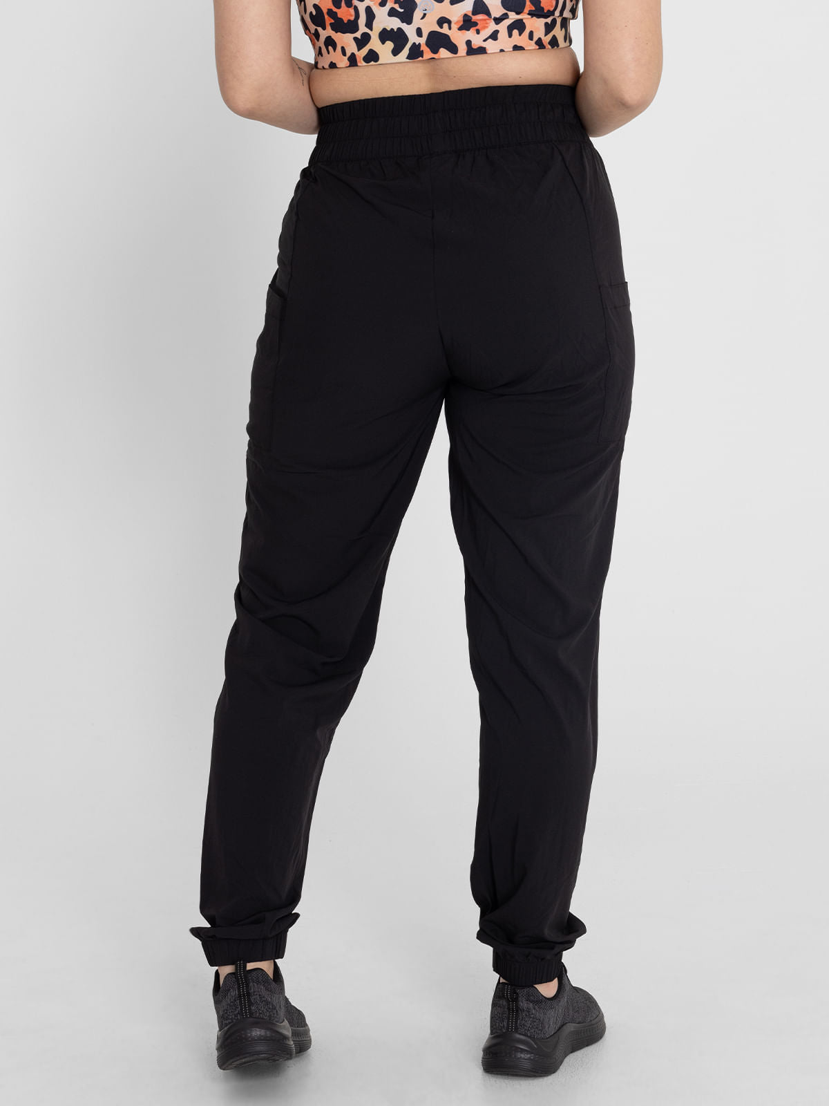 Buzo Para Mujer  Demi Negro Bsoul