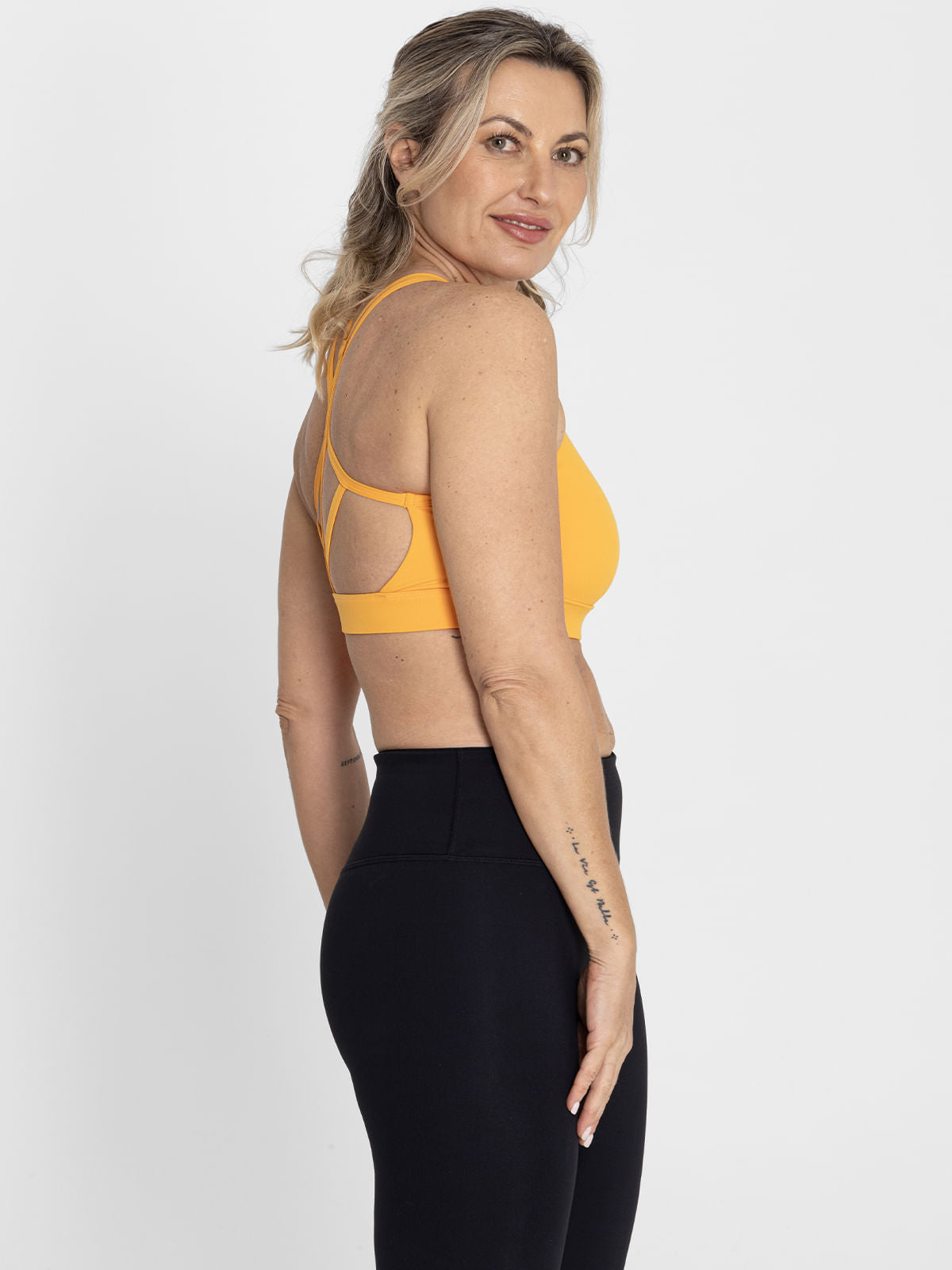 Bra Para Mujer Deportivo Zoe Naranja Bsoul