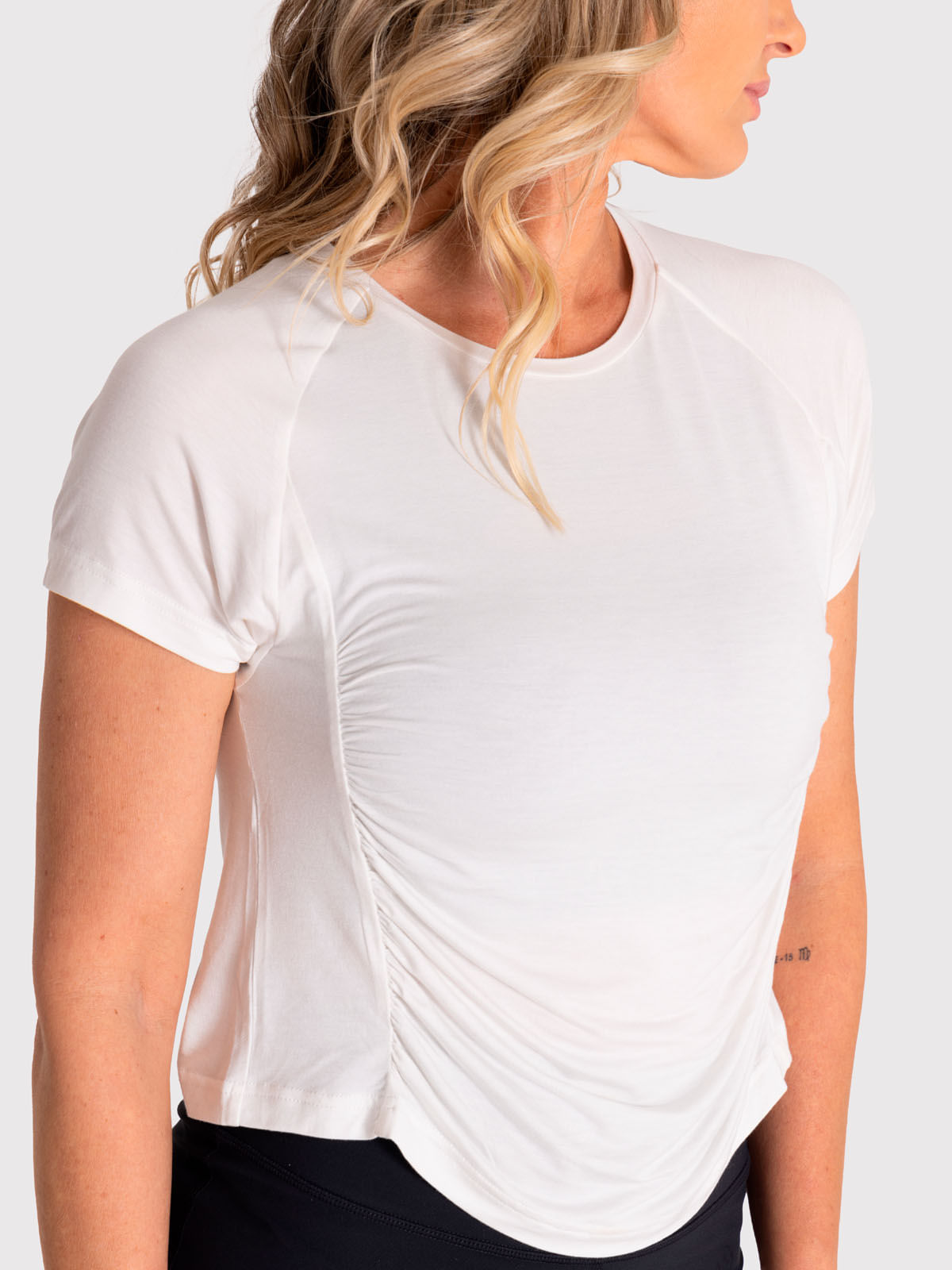Polo Manga Corta Para Mujer Soft T-Shirt Blanco Bsoul