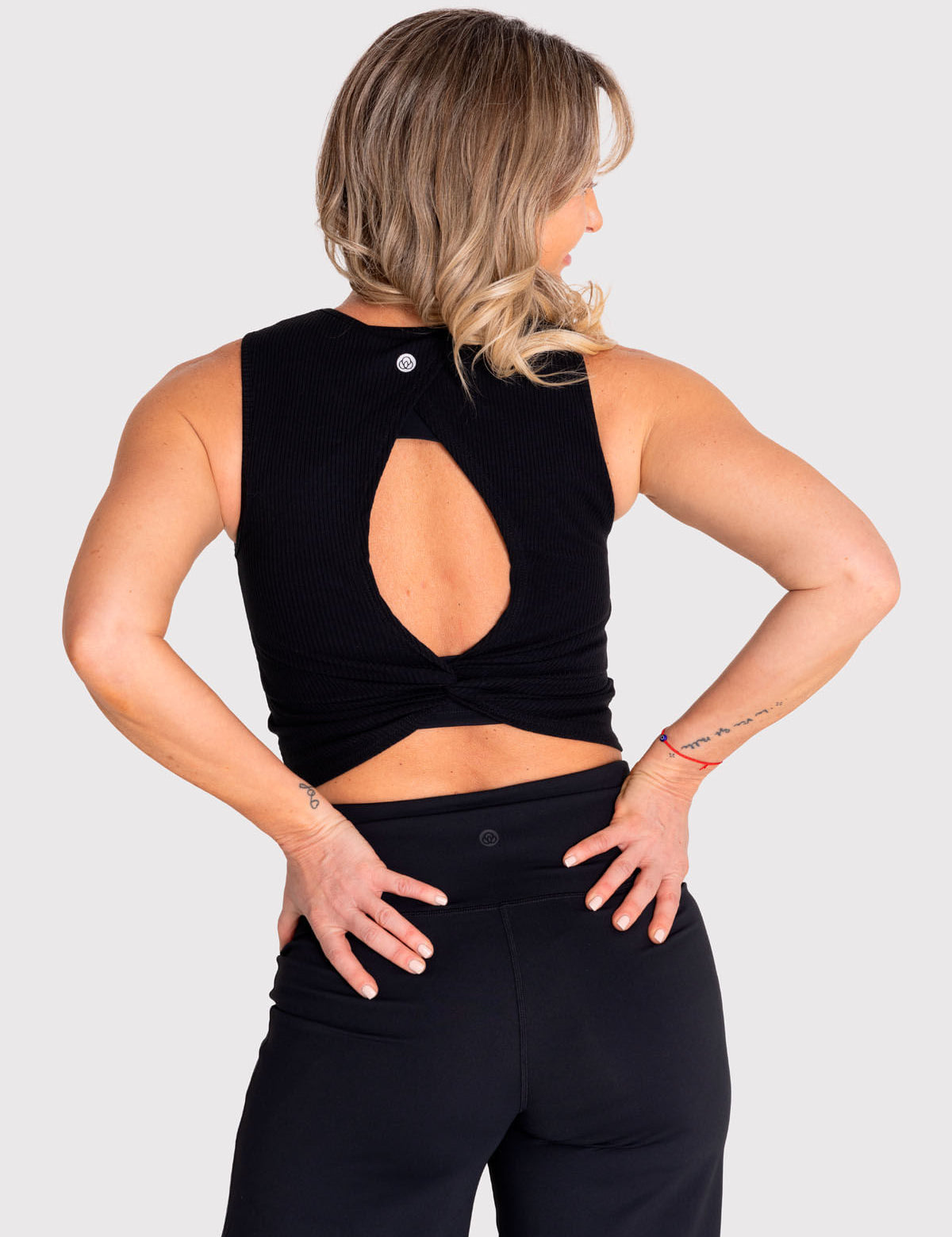 Polo Sin Mangas Para Mujer  Tank Rib Negro Bsoul