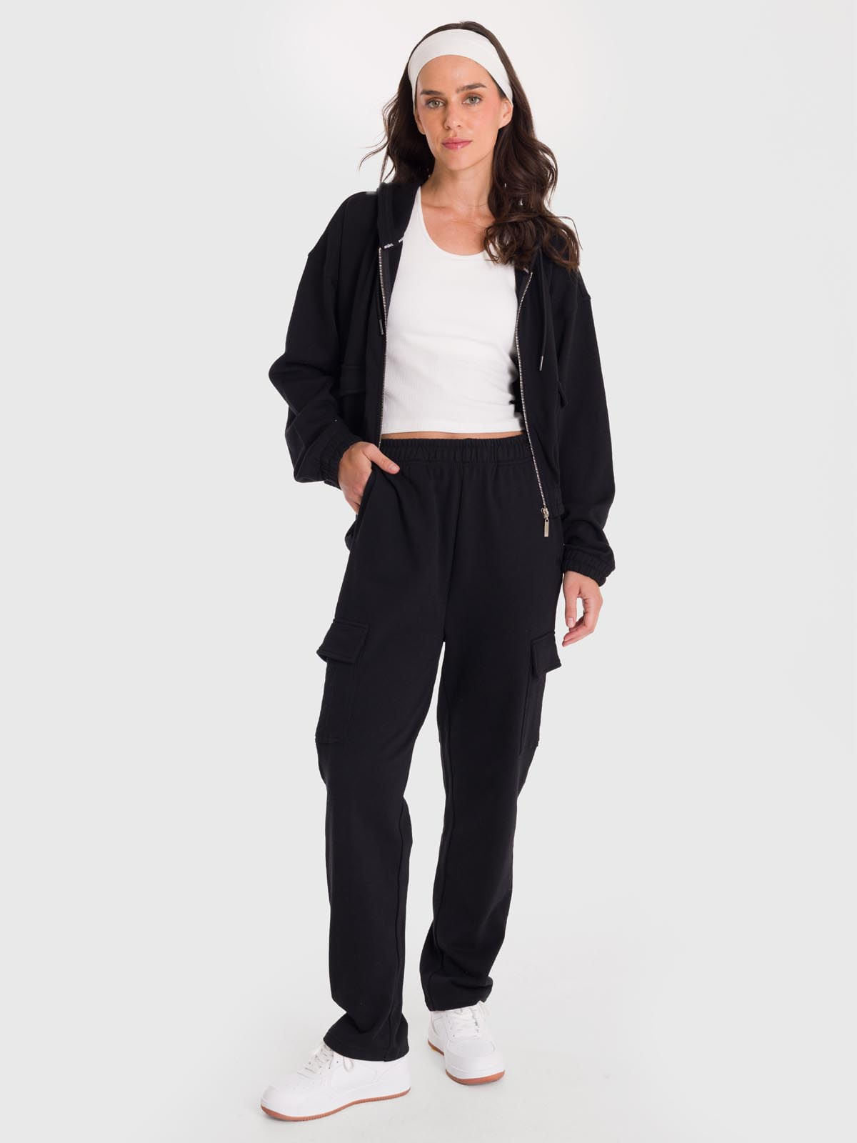 Polera Para Mujer Hoodie Zip Cargo Negro Bsoul