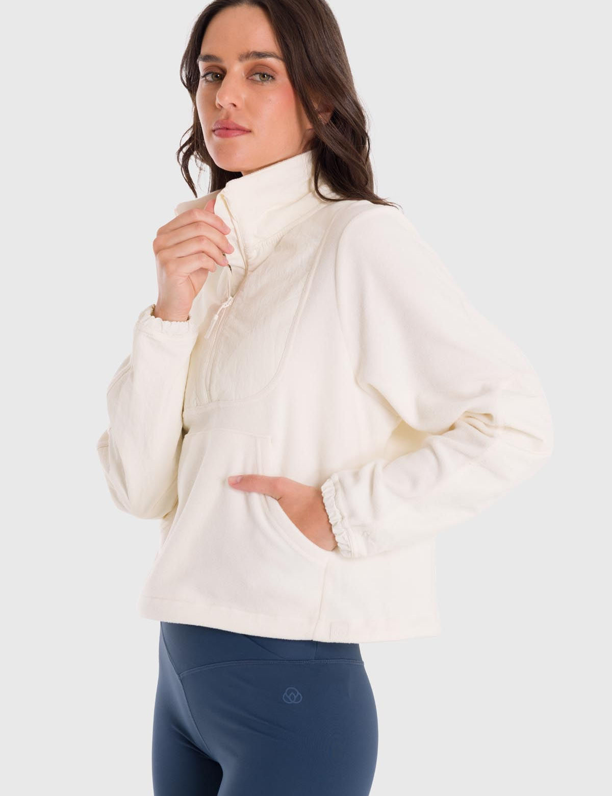 Polera Para Mujer Mid Zip Blanco Bsoul