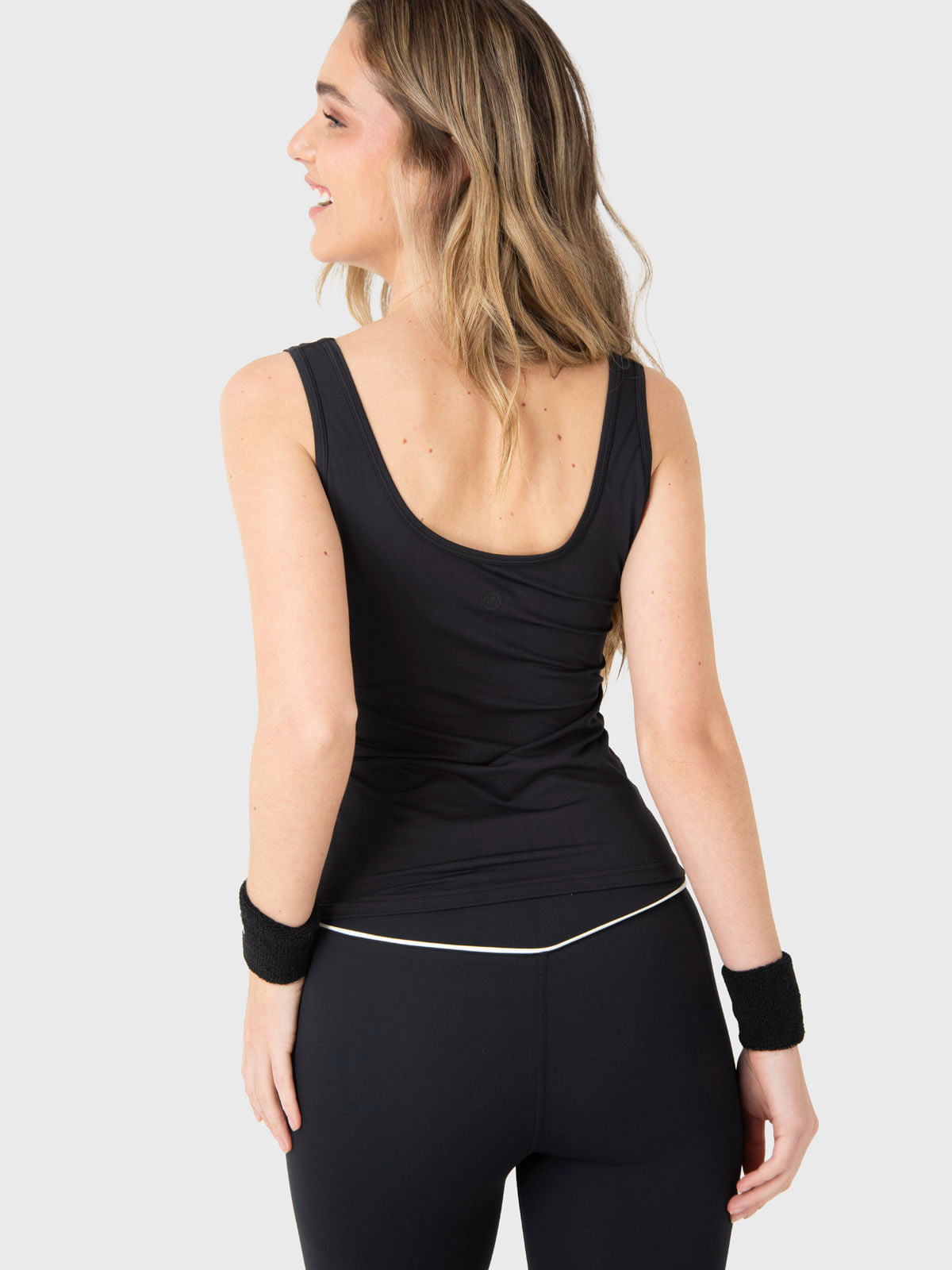 Polo Sin Mangas Para Mujer Tank Seamless Negro Bsoul