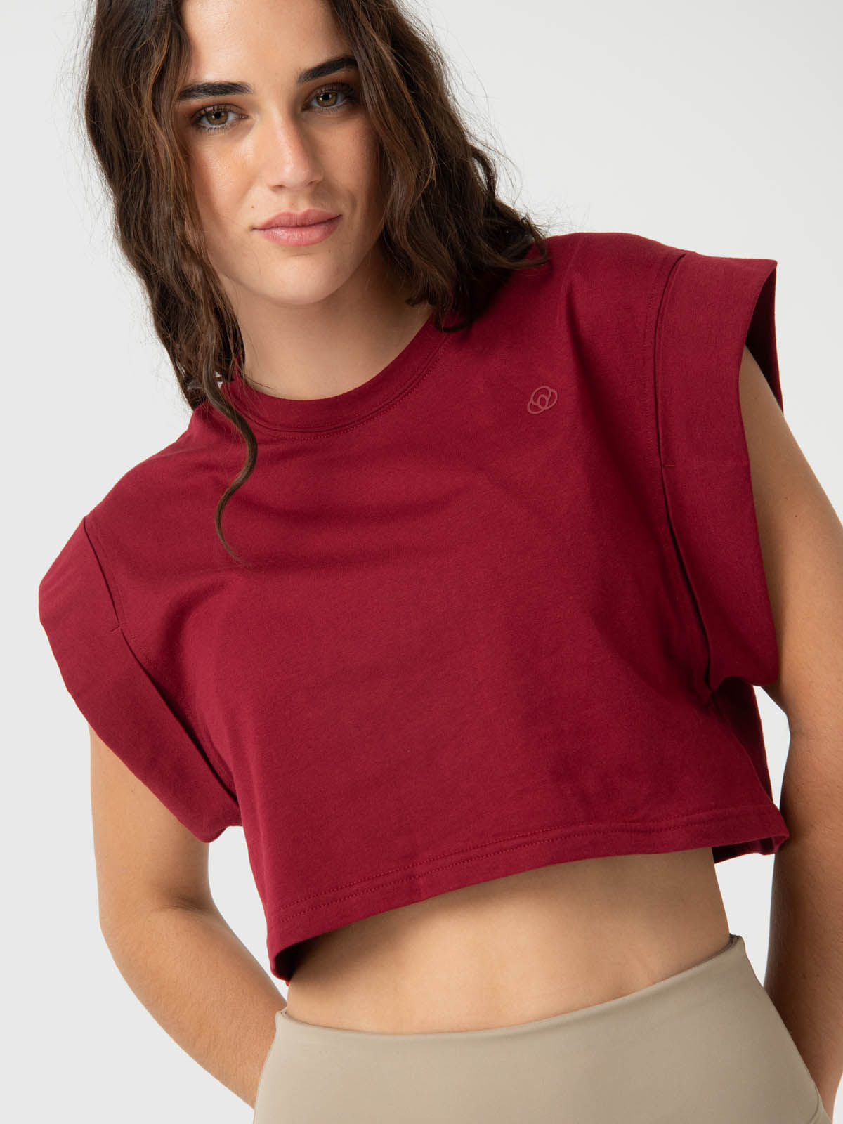 Polo Sin Manga Para Mujer Clarissa Rojo Bsoul