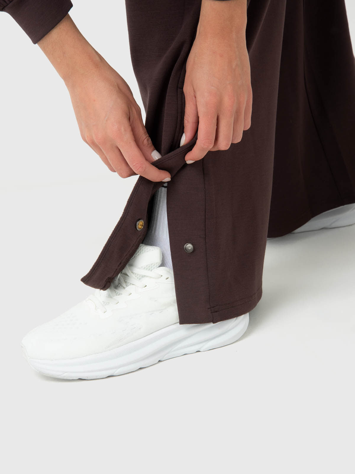 Pantalón Para Mujer Modal Pants Aloe Marrón Bsoul