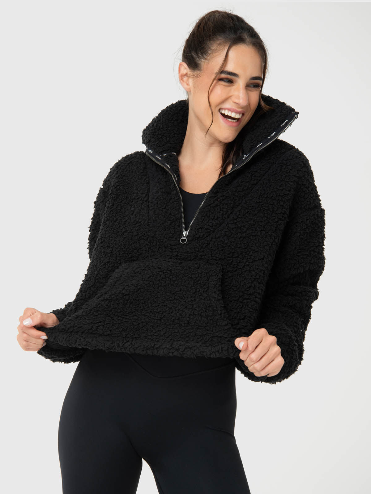 Polar Para Mujer Mid Zip Sherpa Negro Bsoul