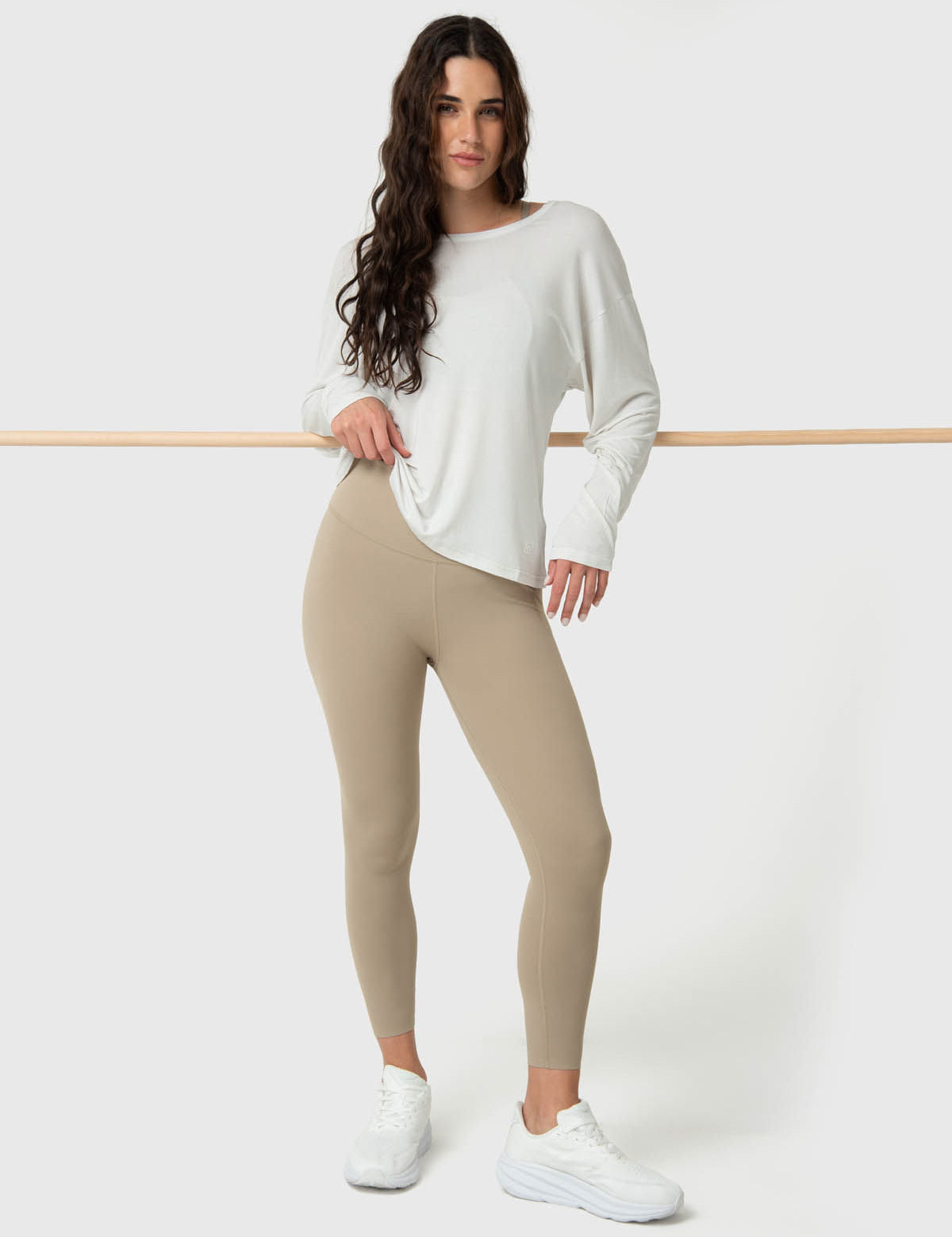 Polo Manga Larga Para Mujer Twist-Back Modal Blanco Bsoul
