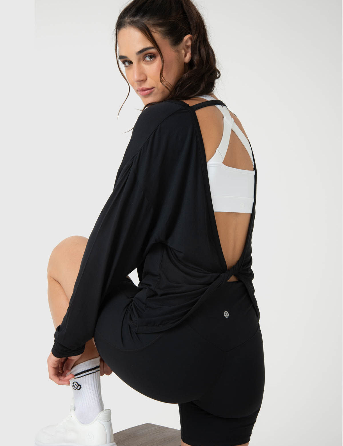 Polo Manga Larga Para Mujer Twist-Back Modal Negro Bsoul