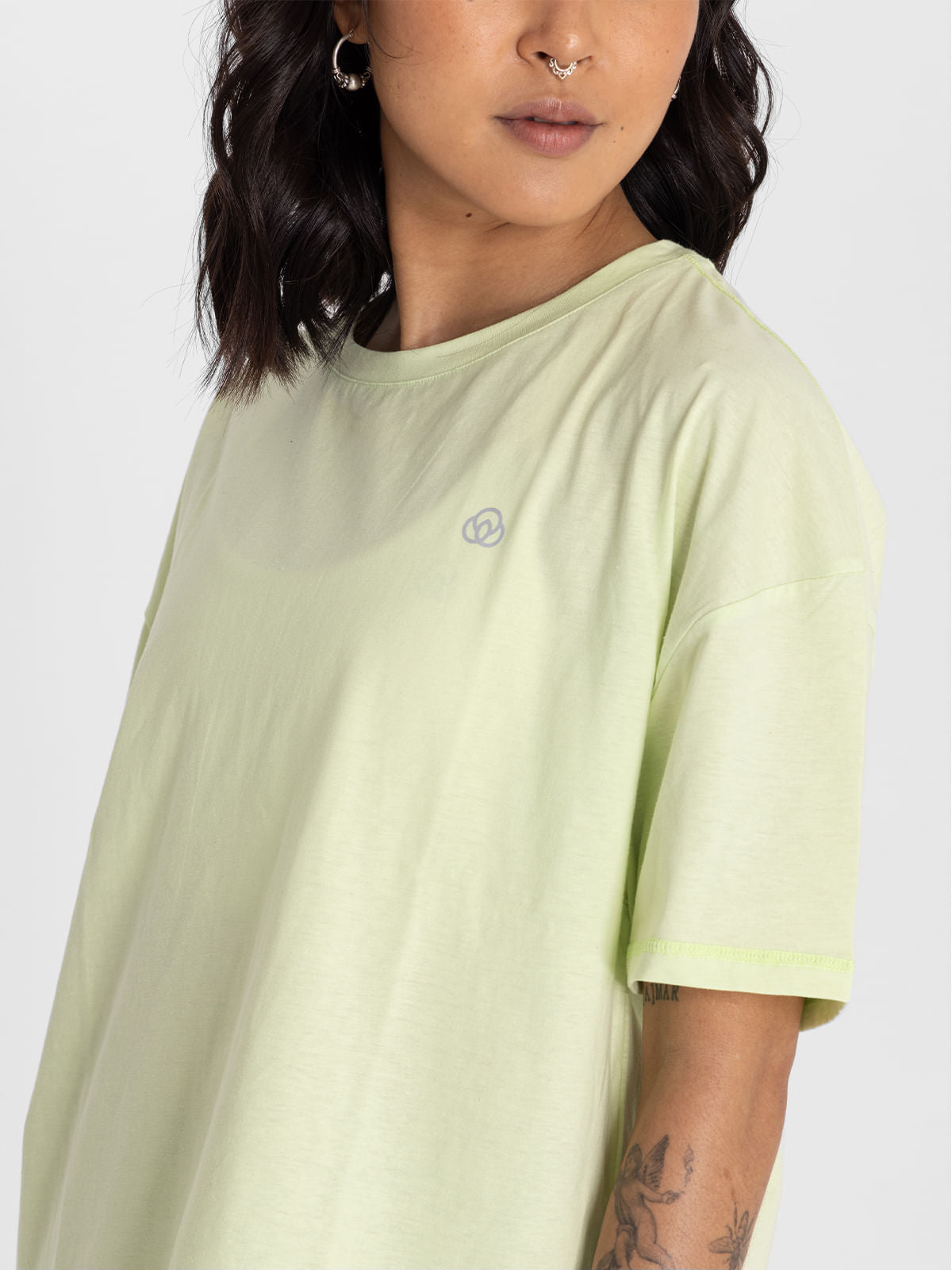 Polo  Para Mujer Oversize Anto Verde Bsoul
