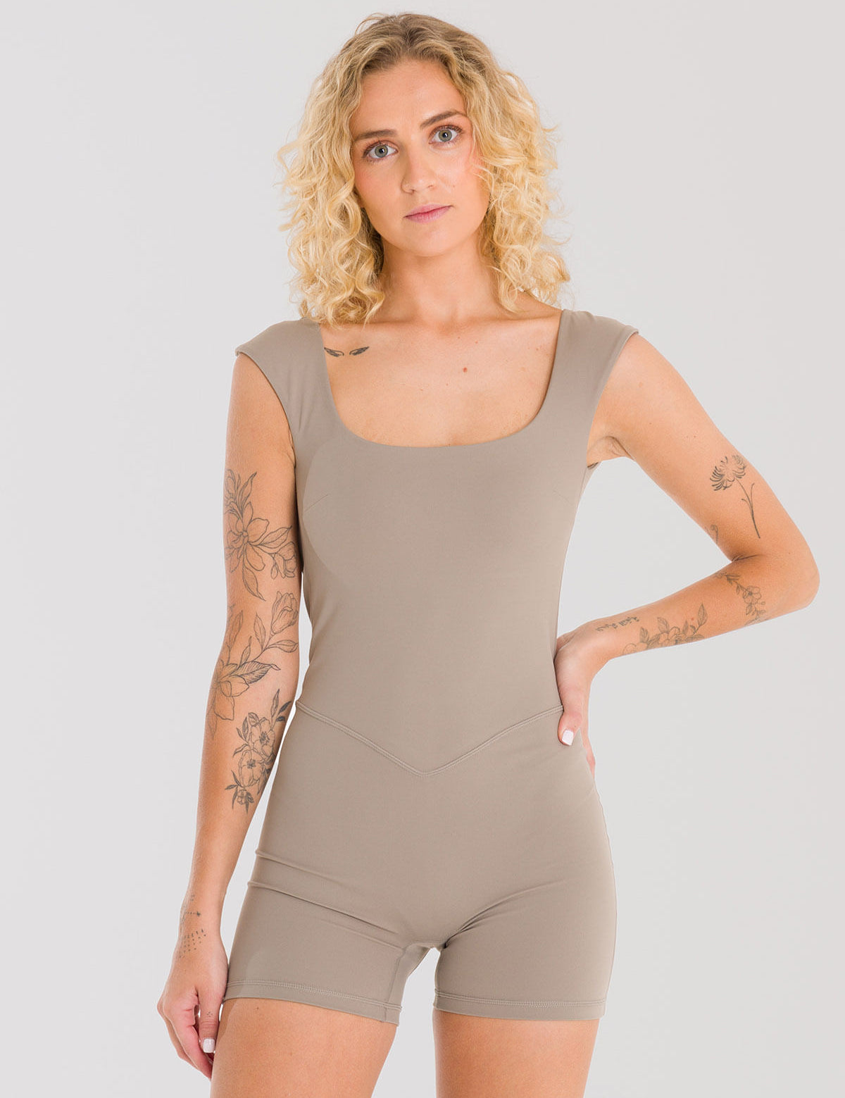 Enterizo Corto Para Mujer Saint Malé Kira Marrón Bsoul