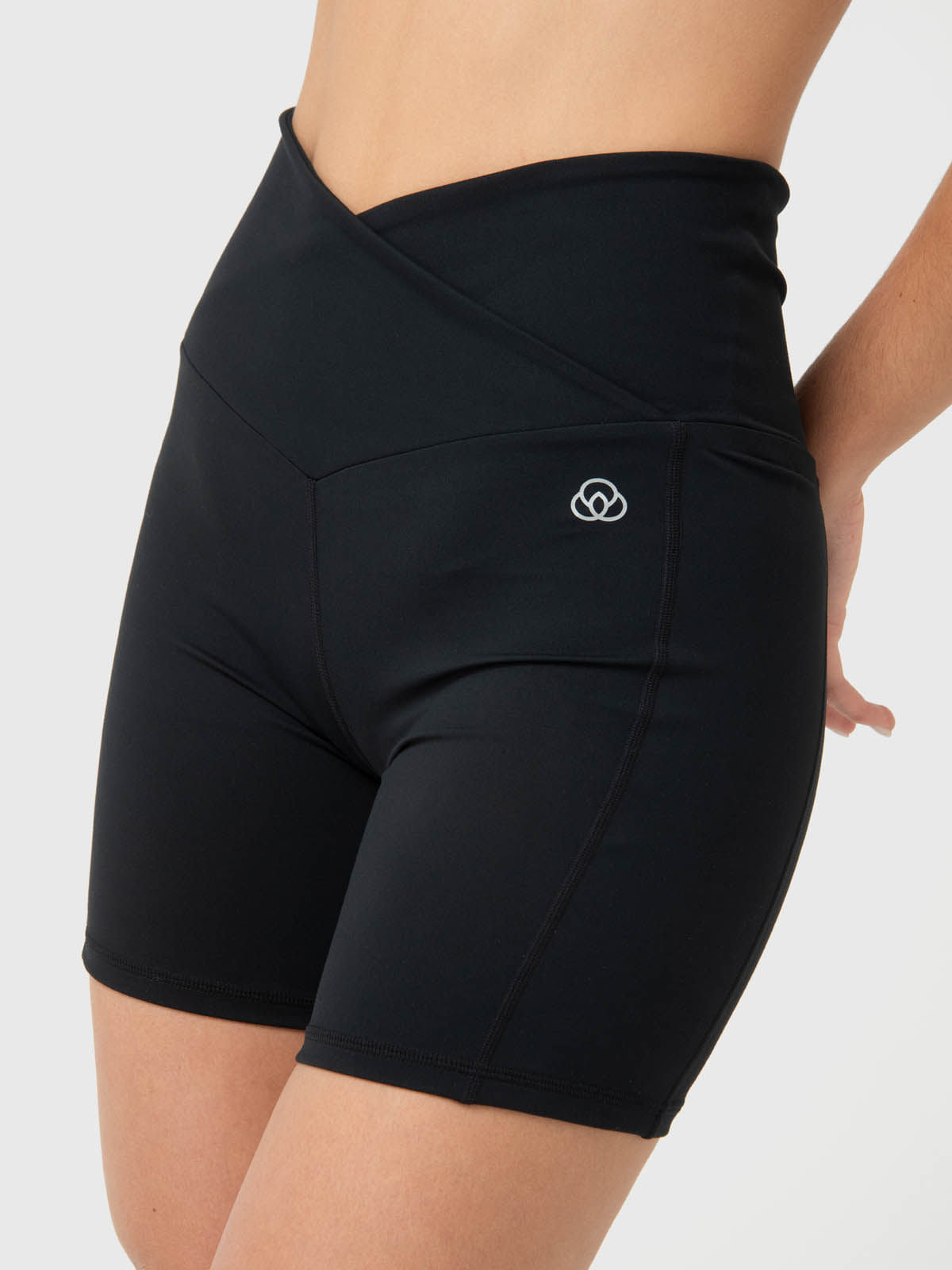 Biker Para Mujer Elisa Aloe Negro Bsoul
