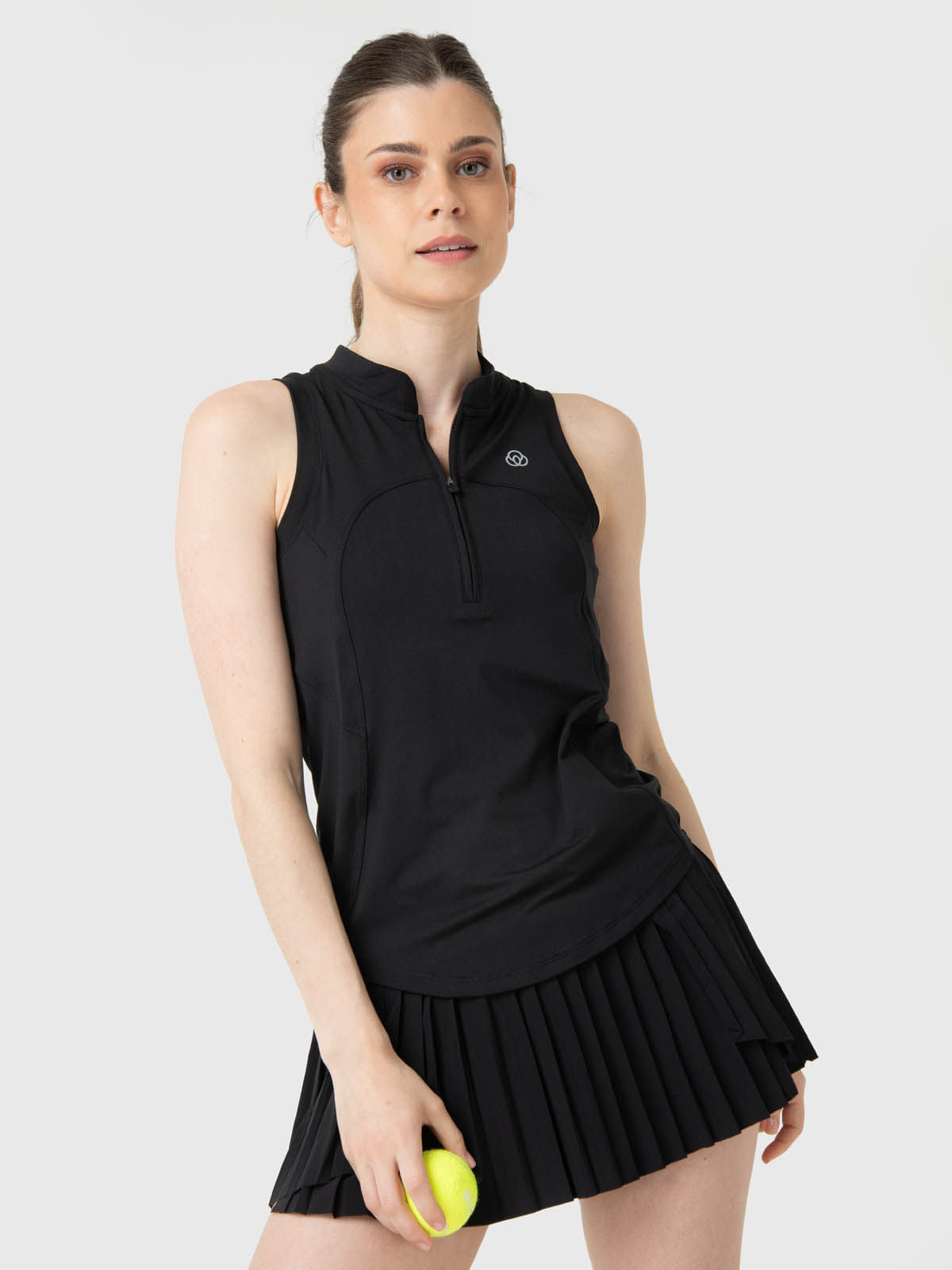 Polo Sin Manga Para Mujer Tank Half Zipper Negro Bsoul
