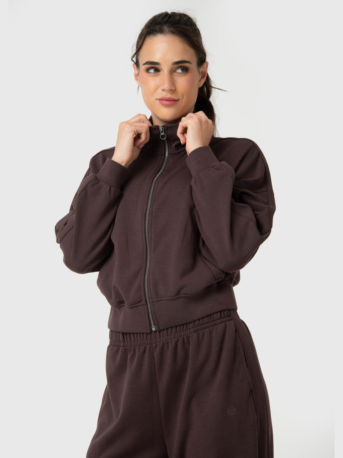 Polera Para Mujer Modal Full Zip Aloe Marrón Bsoul