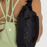Canguro Para Mujer  Oversize Waistbag Negro Bsoul