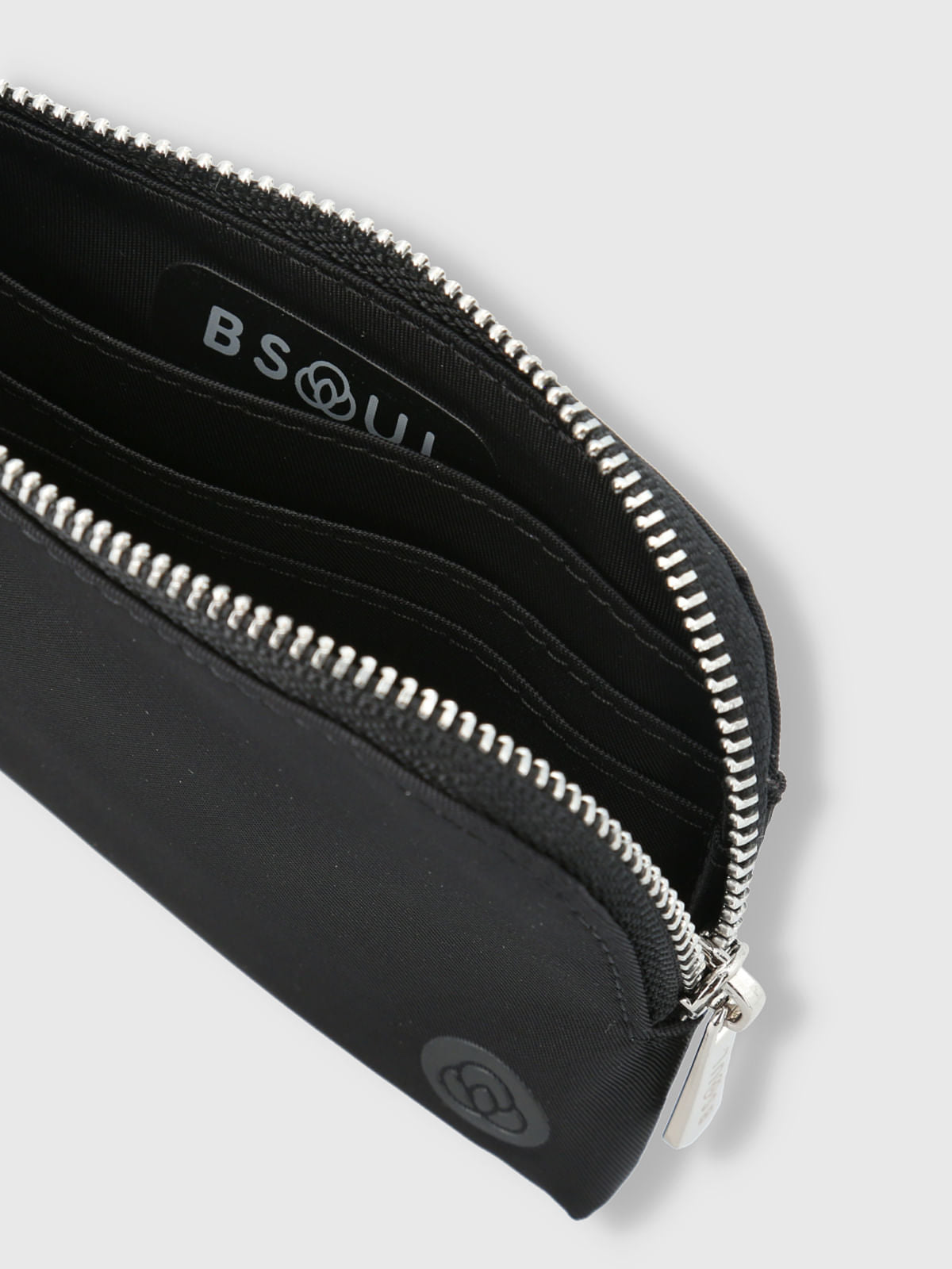 Tarjetero Para Mujer Clippable Card Negro Bsoul